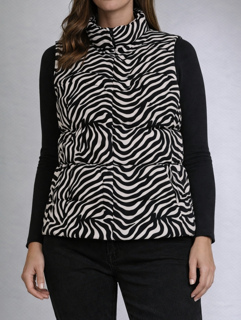 Liz Claiborne Puffer Vest Women's Petite Medium Black White Zebra Sleeveless